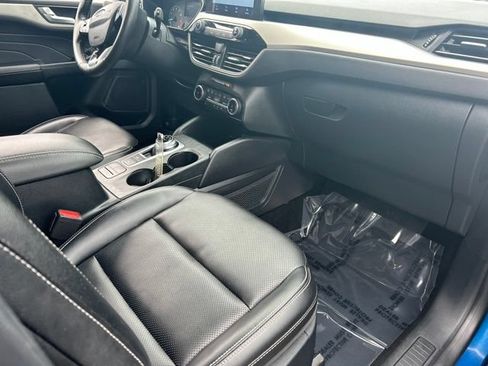 Used 2022 Ford Escape SEL AWD/4WD image 10