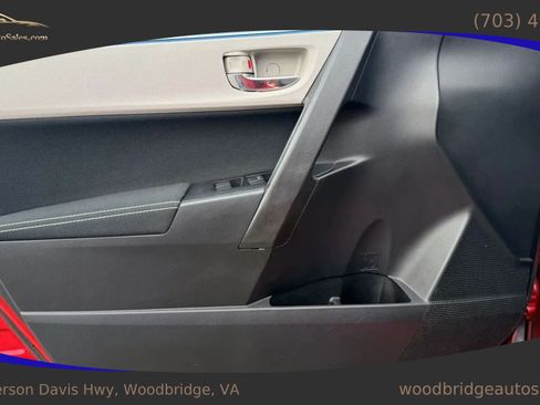 Used 2014 Toyota Corolla LE FWD image 9