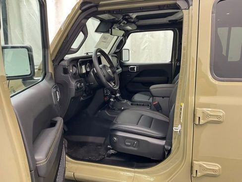 New 2025 Jeep Wrangler Unlimited Rubicon 392 AWD/4WD image 9