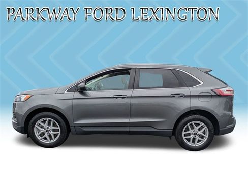 Used 2023 Ford Edge SEL w/ Convenience Package image 8
