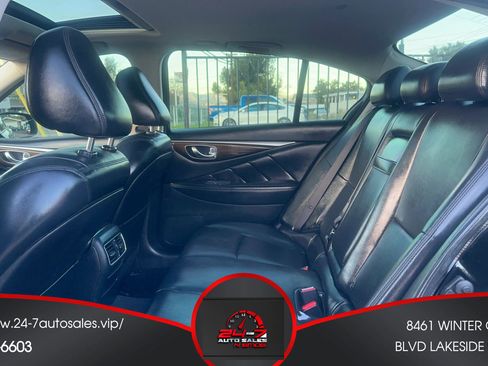Used 2018 INFINITI Q50 Luxe w/ Essential Package (3.0T Luxe) image 14