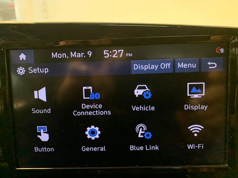 Used 2022 Hyundai Elantra SEL w/ Convenience + Premium Package image 27