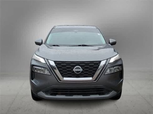 Used 2023 Nissan Rogue SV image 3
