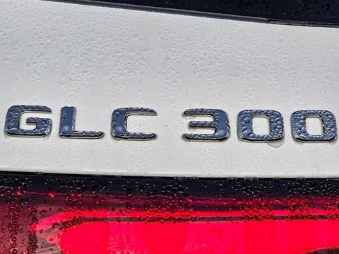 New 2026 Mercedes-Benz GLC 300 4MATIC image 8