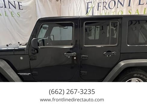 Used 2010 Jeep Wrangler Unlimited Sport RWD image 4