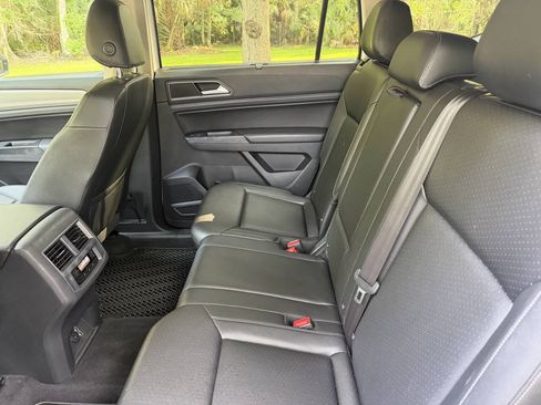 Used 2018 Volkswagen Atlas SE AWD/4WD image 7