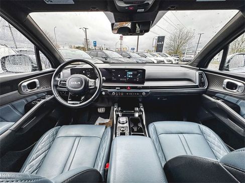 Certified 2025 Kia Sorento SX Prestige image 20