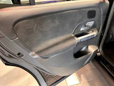 Certified 2024 Mercedes-Benz GLB 250 4MATIC image 30