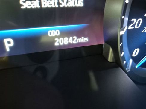 Used 2022 Toyota Highlander Limited image 18