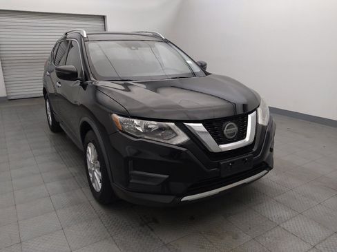 Used 2019 Nissan Rogue SV image 14
