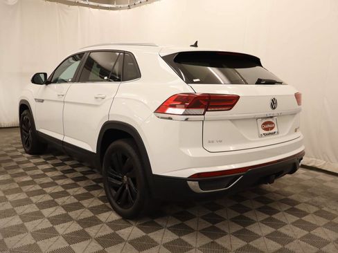 Used 2023 Volkswagen Atlas Cross Sport SE w/ Black Wheel Package AWD/4WD image 3