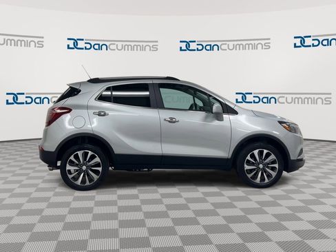 Used 2022 Buick Encore Preferred w/ Safety Package AWD/4WD image 9