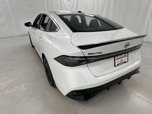 New 2026 Nissan Sentra SR image 5