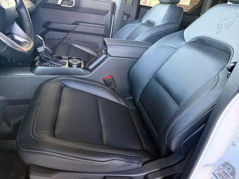 New 2025 Ford Bronco Big Bend w/ Black Diamond Package image 4