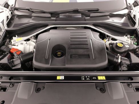 Used 2023 Land Rover Range Rover SE image 70