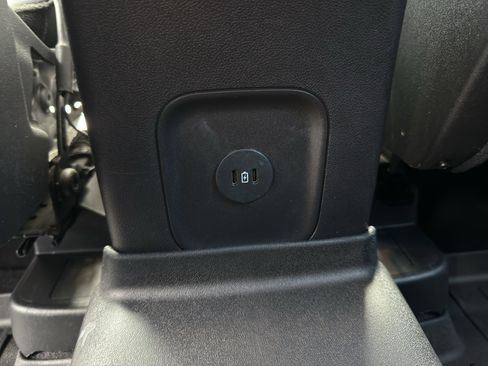 Certified 2023 Ford Escape ST-Line AWD/4WD image 23