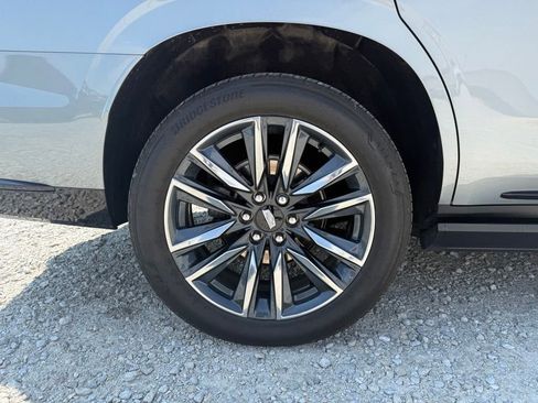 Used 2024 Cadillac Escalade Sport Platinum w/ LPO, Floor Liner Package AWD/4WD image 16
