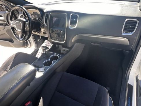 Used 2020 Dodge Durango SXT image 36