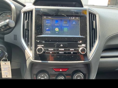 Used 2019 Subaru Crosstrek 2.0i Premium AWD/4WD image 5