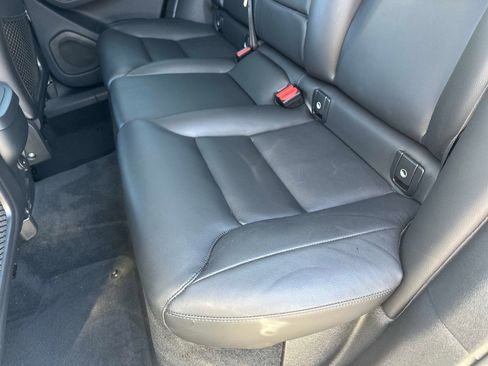 Certified 2025 Volvo XC60 B5 Core image 13