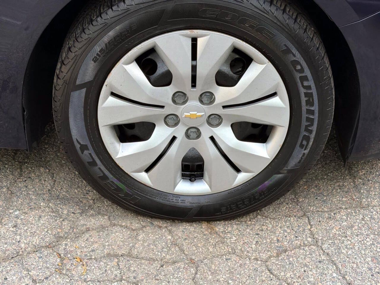 Used 2016 Chevrolet Cruze LS FWD image 6