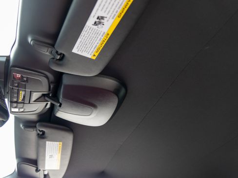 Certified 2025 Porsche 718 Boxster S image 28