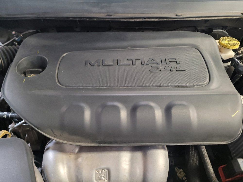 Used 2019 Jeep Cherokee Latitude w/ Popular Appearance Group FWD image 30