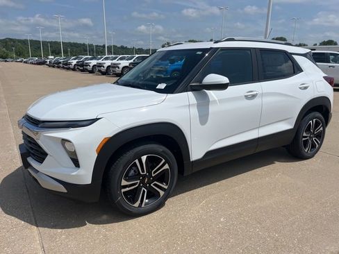 New 2026 Chevrolet TrailBlazer LT w/ LT Cold Weather Package image 8