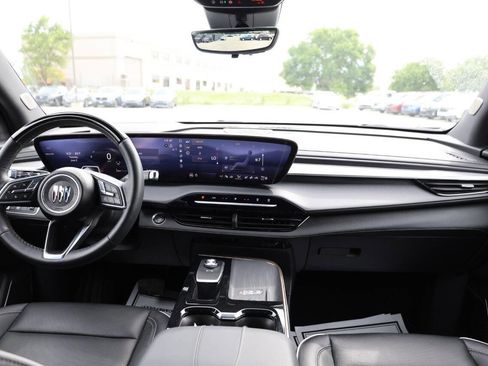 Used 2025 Buick Enclave Avenir w/ Super Cruise Package AWD/4WD image 14