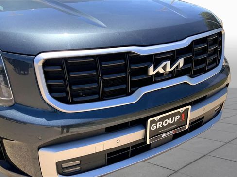 Certified 2023 Kia Telluride SX Prestige AWD/4WD image 37
