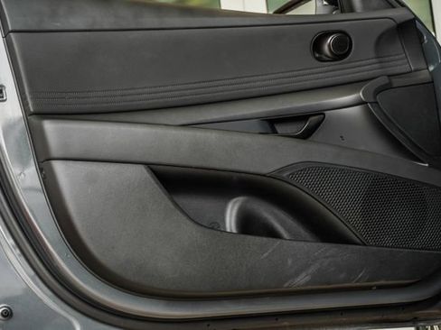 Certified 2025 Hyundai Elantra SEL FWD image 37
