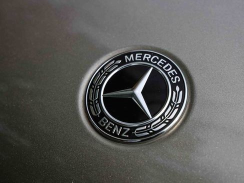 Used 2020 Mercedes-Benz GLC 300 GLC 300 w/ AMG Line image 29