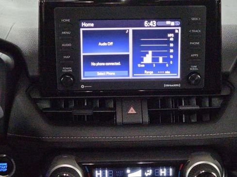 Used 2022 Toyota RAV4 XLE image 14