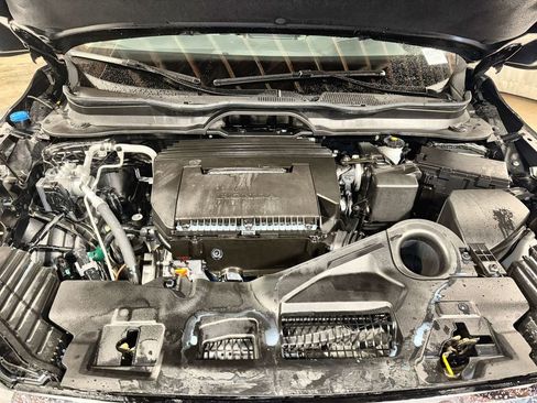 Certified 2023 Honda Pilot Touring image 35