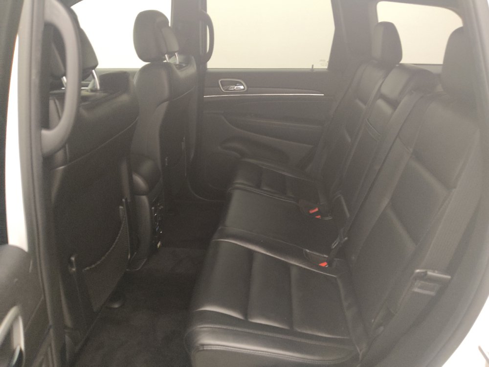 Used 2018 Jeep Grand Cherokee Limited AWD/4WD image 18