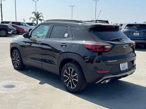 New 2026 Chevrolet TrailBlazer ACTIV w/ Convenience Package FWD image 3