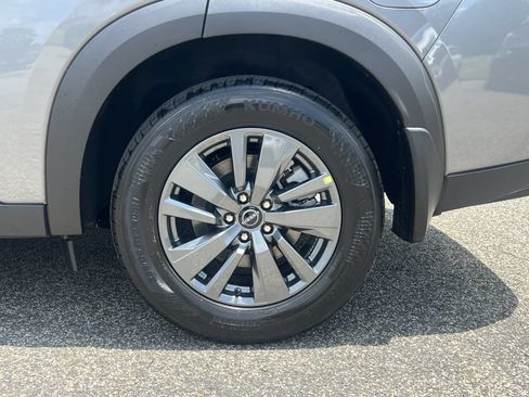New 2026 Nissan Pathfinder SV w/ Cargo Package FWD image 26