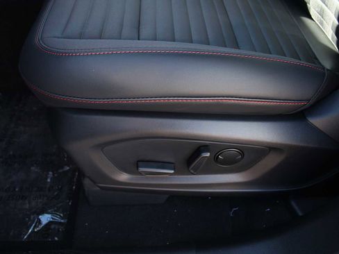 New 2026 Ford Explorer ST-Line image 27