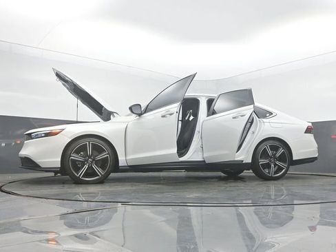 Used 2023 Honda Accord Sport image 57