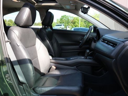 Used 2016 Honda HR-V EX-L image 41