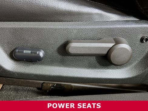 Used 2007 Ford Mustang GT Premium image 4