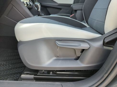 New 2026 Volkswagen Taos S image 13