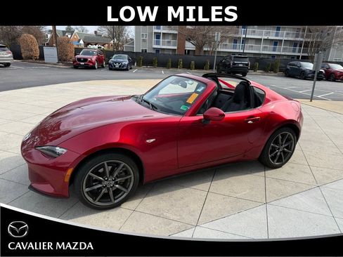 Used 2019 MAZDA MX-5 Miata RF Grand Touring image 10