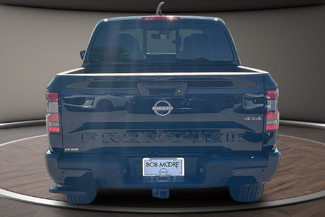 Certified 2026 Nissan Frontier SV w/ Tow Package AWD/4WD image 4