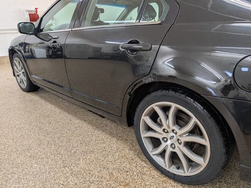 Used 2012 Ford Fusion SEL w/ Sport Appearance Pkg AWD/4WD image 3