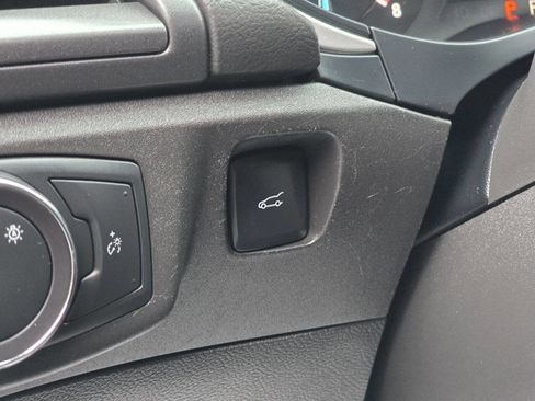 Used 2014 Ford Fusion SE image 20