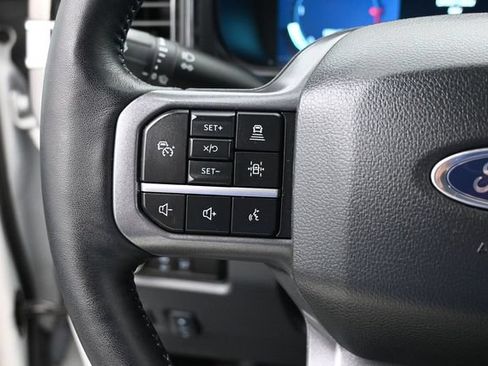 Used 2024 Ford F250 Lariat w/ Lariat Ultimate Package AWD/4WD image 32