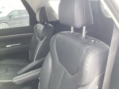 Used 2023 Hyundai Palisade SEL w/ Premium Package image 8