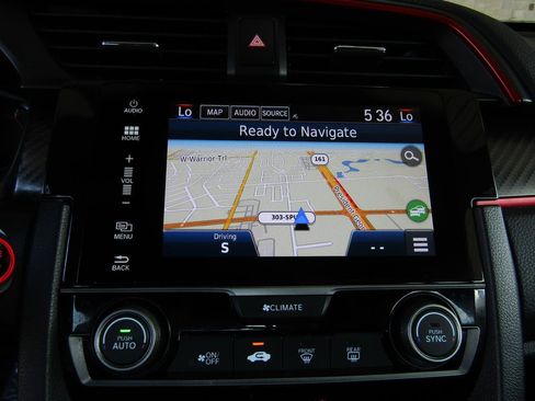 Used 2018 Honda Civic Type R image 16