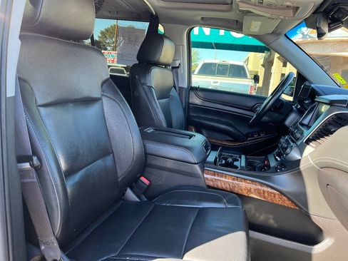 Used 2016 Chevrolet Suburban LTZ image 39